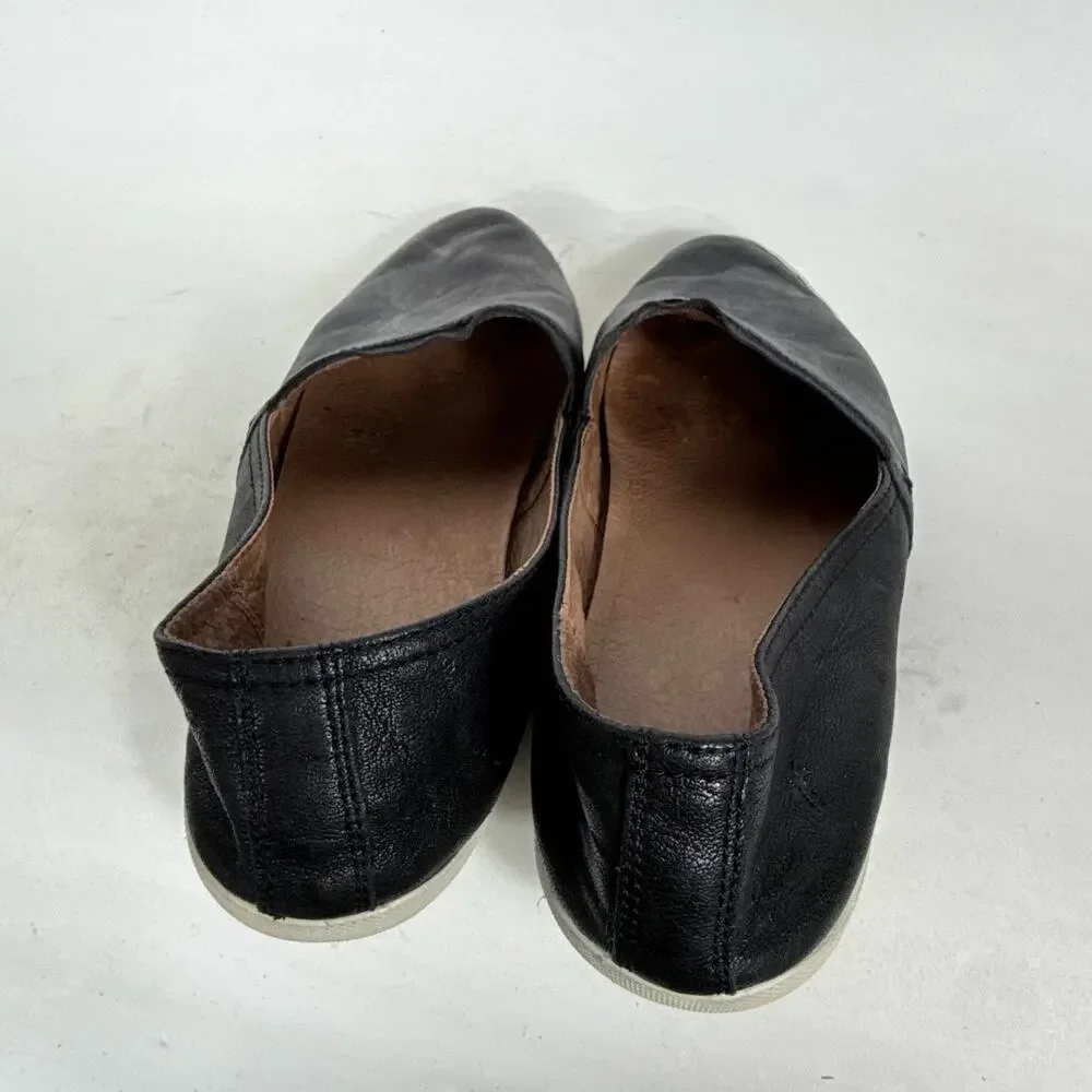 Frye Melanie Sneaker Women's 10 Black Leather Slip-On Low Top Almond toe Comfort